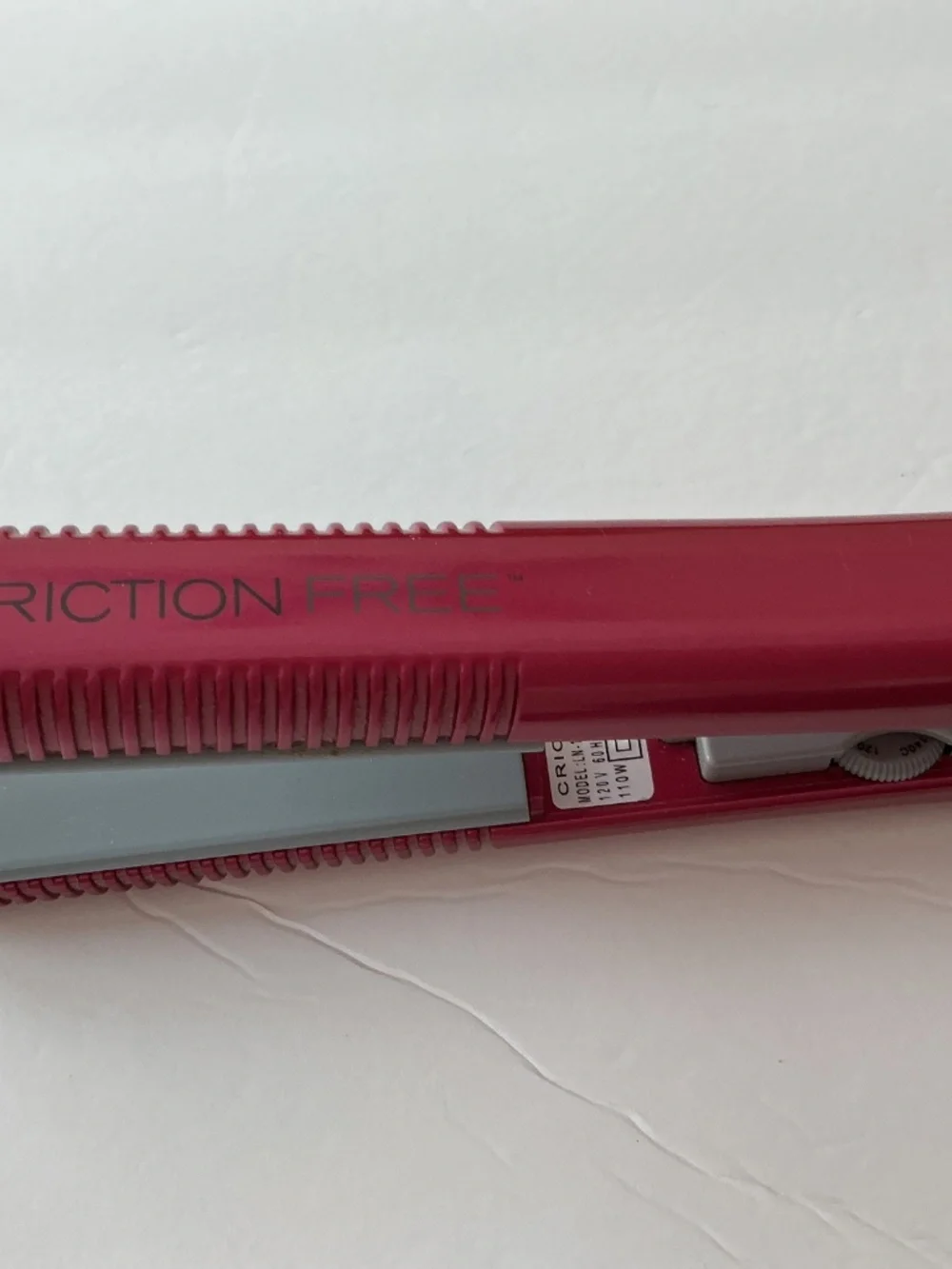 Cricket friction free